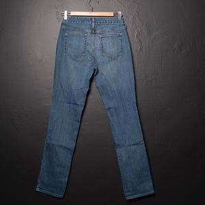 Women's Eddie Bauer Curvy Slim Straight Jeans sz 2